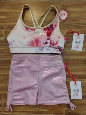 NWT Justice Pink 2-Piece Activewear Set With Reversible Top
